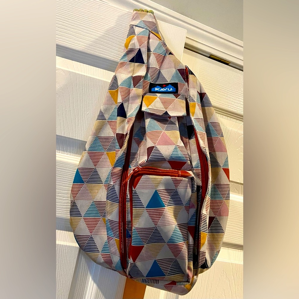 Kavu Rope Sling Bag Multicolor Triangle Patterned EUC Water Resistant